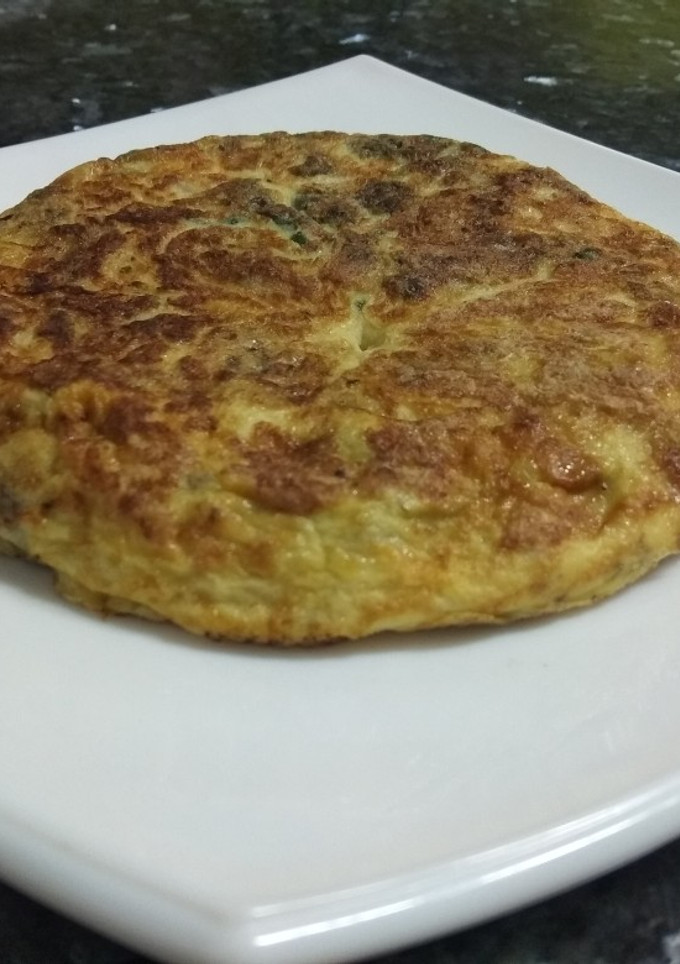 Una foto de Tortilla de espinacas y champiñones