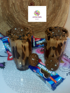 A picture of Oreo milkshake.