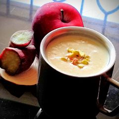 A picture of Sweet potato Apple smoothie.