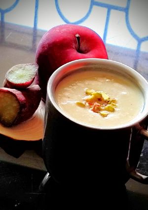 A picture of Sweet potato Apple smoothie.