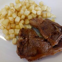 A picture of Spicy lamb chops and chubes.