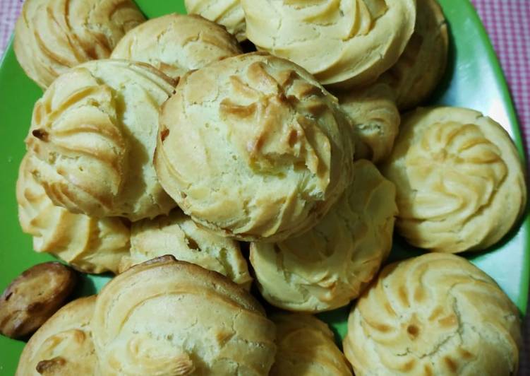 Cara Gampang Membuat Kue Sus Oven Tangkring Anti Gagal