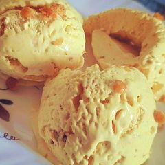 A picture of Butterscotch ice cream.