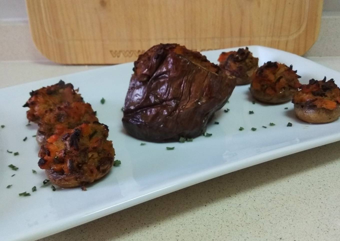 Berenjena y champiñones rellenos