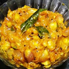 A picture of Drumstick Curry.