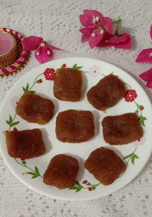 A picture of Amla(gooseberry) burfy.
