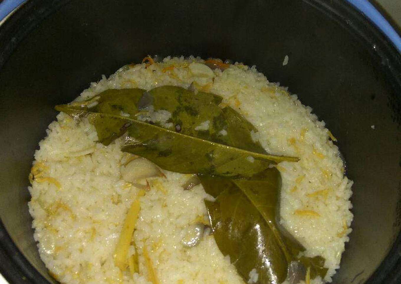 Nasi Ikan Bilis Livet Majikom
