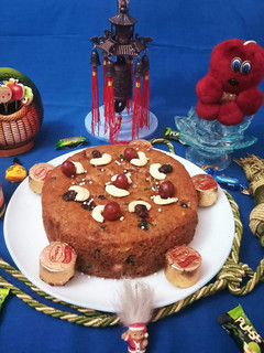 A picture of Plum Cake.