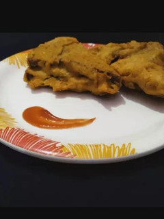 ब्रेड पकोड़ा कुरकुरी भजिया(bread pakoda kurkuri bhajiya recipe in hindi) रेसिपी मुख्य फोटो
