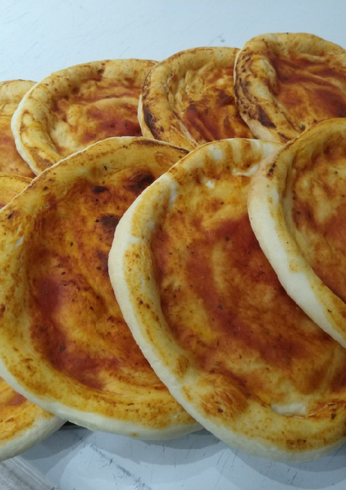 Una foto de Pizzetas 🍕 (medianas)