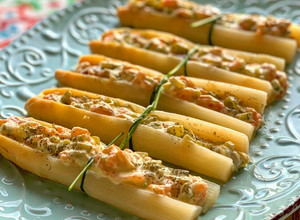 Foto principal de Espárragos blancos rellenos