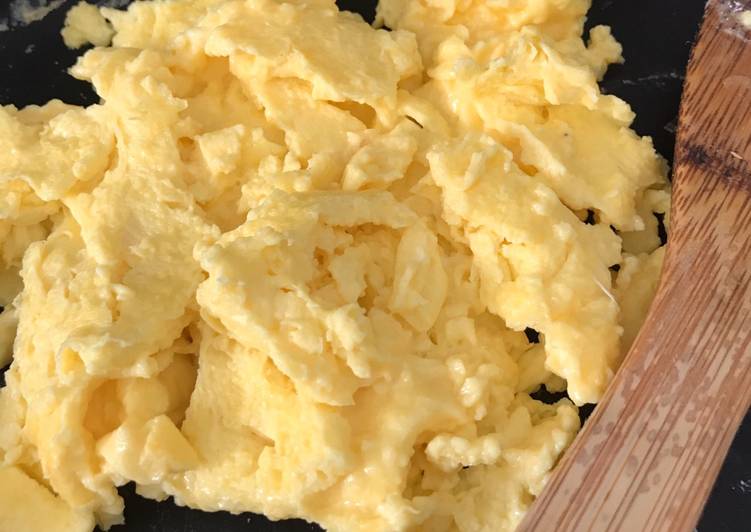 Resep Fluffy Scrambled Egg Anti Gagal