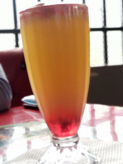A picture of Pineapple juice.