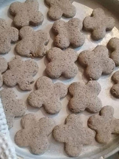 Una foto de Galletitas de harina sarraceno de naranja sin LACTOSA