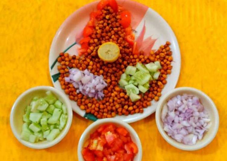 Simple Way to Prepare Speedy Tangy Kala chana chat / black chickpeas chat