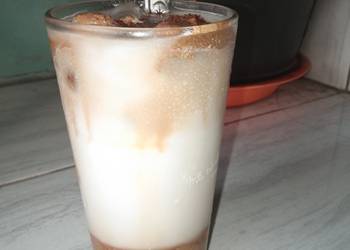 Resep Populer Es kopi susu simpel Sedap Nikmat