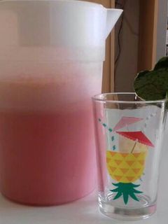 Una foto de Batido de sandía🍨🍉