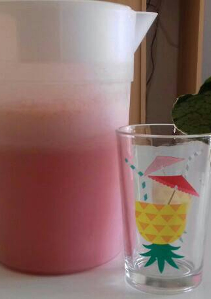 Una foto de Batido de sandía🍨🍉