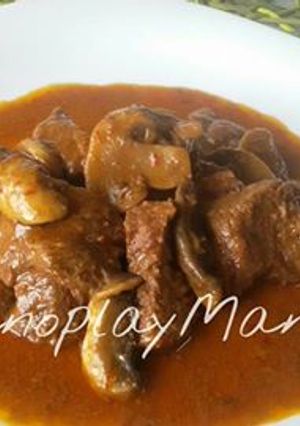 Foto principal de Ternera en salsa de pimiento choricero en GME, GMF y tradicional