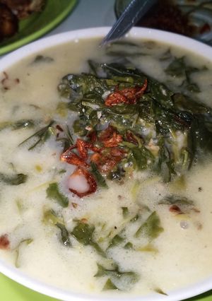 Foto resep Daun Singkong Masak Santan
