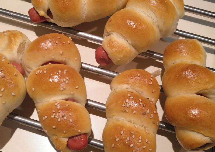 Bollitos rellenos de Frankfurt