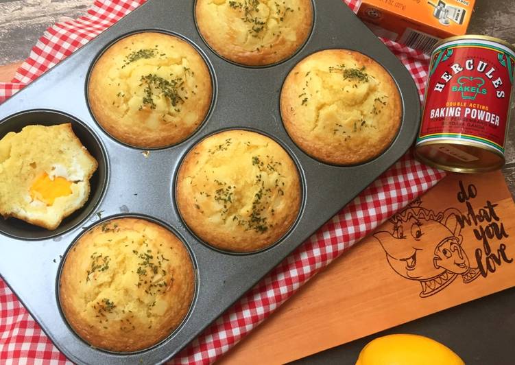 Korean Egg Bread / Gyeran-bbang 계란 빵