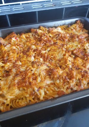 A picture of Creamy Smokey BBQ Fajita Pasta Bake.