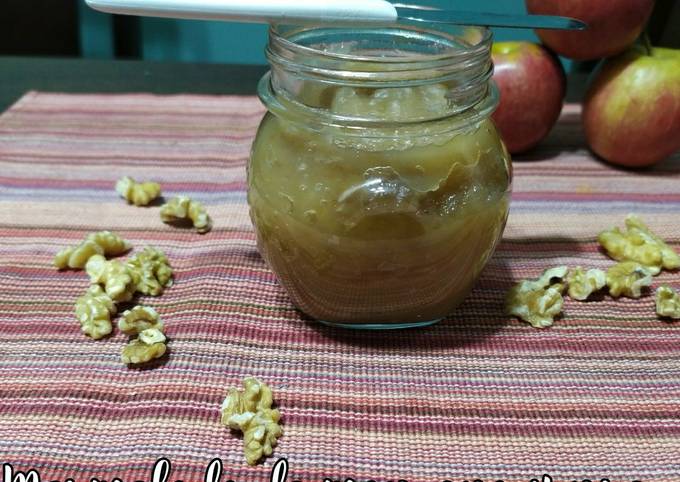 Mermelada de manzana y nuez
