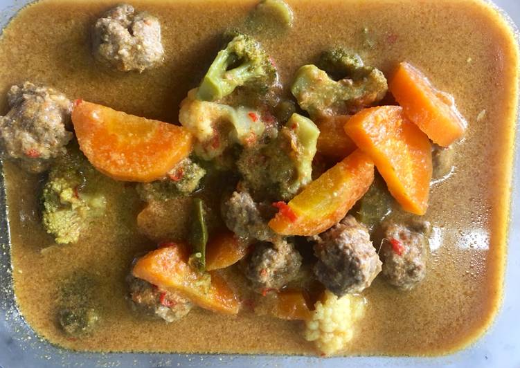 Cara Gampang Menyiapkan Beef Kofta Curry yang Menggugah Selera