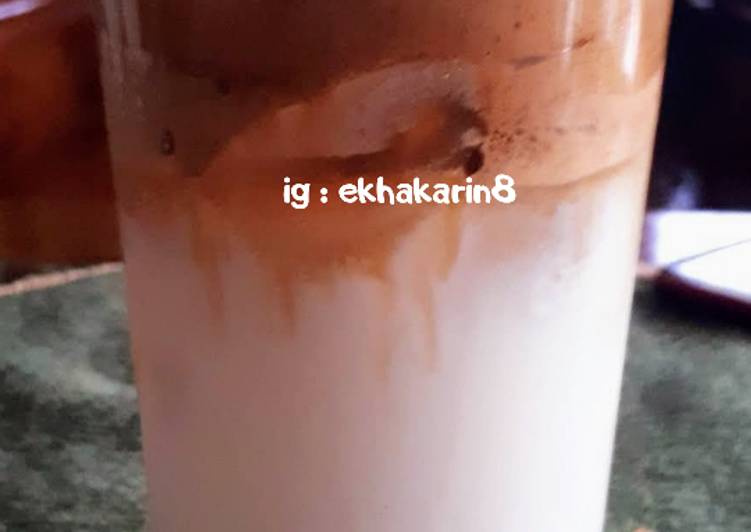 Resep 8. Dalgona Coffe ☕ | Cara Gampang Menyiapkan 8. Dalgona Coffe ☕ Anti Gagal