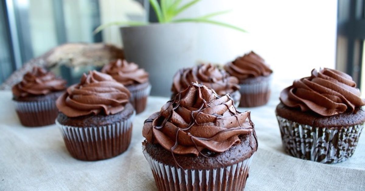 Resep Cholate Cupcakes oleh Yeni kiki - Cookpad