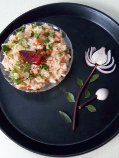 दलीया उपमा (daliya upma recipe in marathi) रेसिपी चे मुख्य फोटो