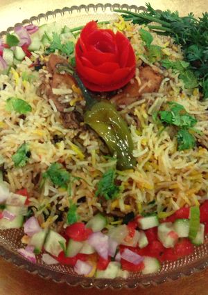 A picture of Chicken biryani.