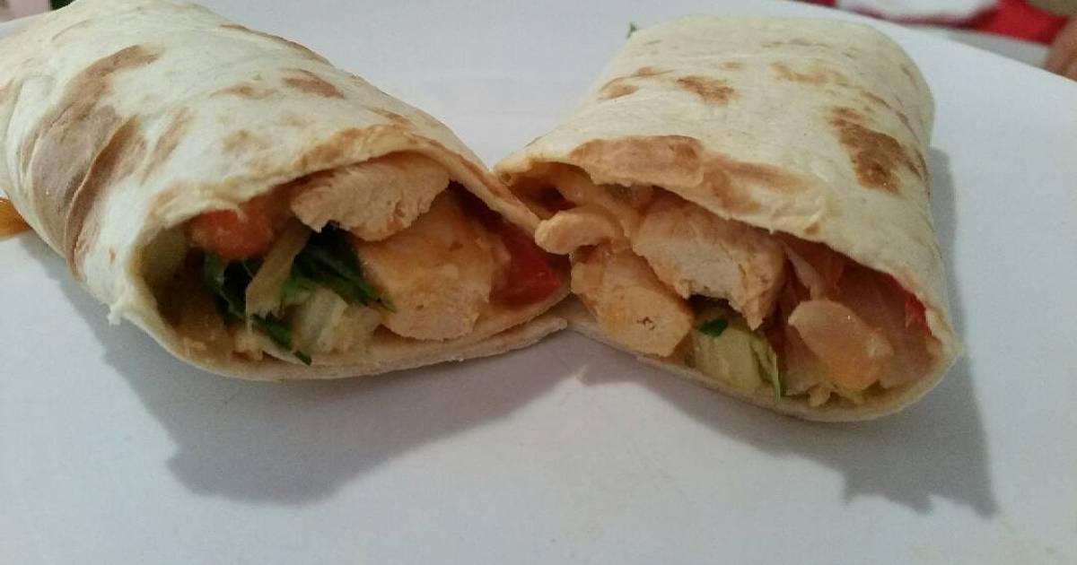 Easy chicken burritos Recipe by Becky - Cookpad
