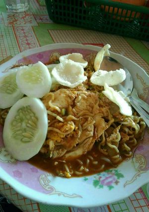 Foto resep Mie bakso telor nyemek2