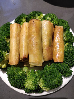 A picture of Spring Roll Again😃.