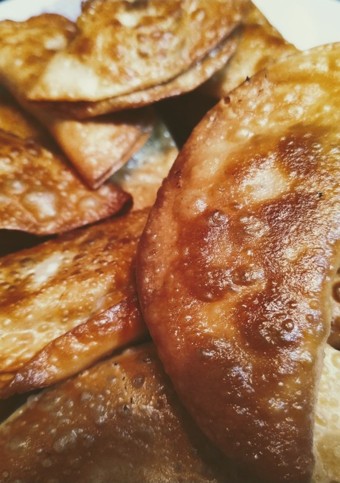 Una foto de Empanadillas de atún y aceitunas