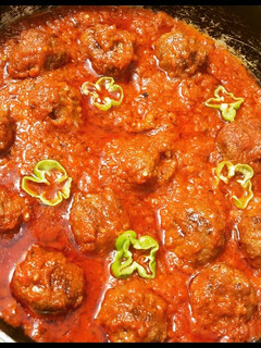 A picture of Meat ball soup.