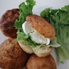 A picture of Mozzarella Brot.