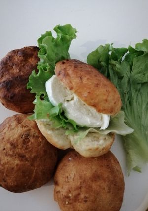 A picture of Mozzarella Brot.