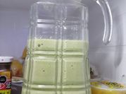 Una foto de batidos de apio