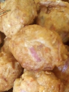 A picture of Yam and fish balls.