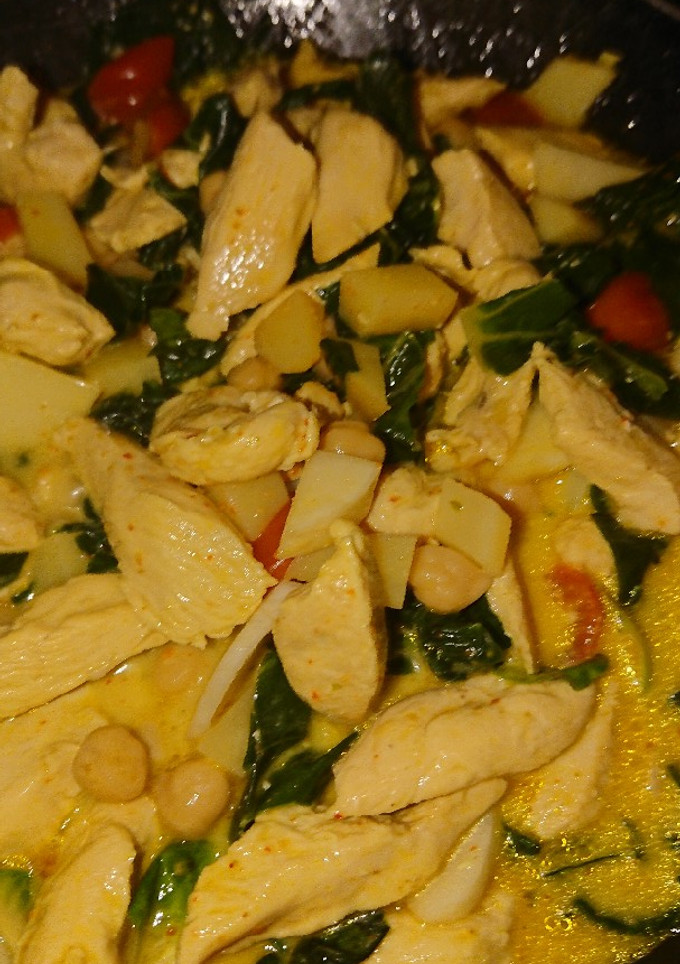 Una foto de Pollo thai