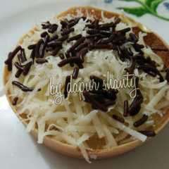 Martabak manis mini রেসিপির প্রধান ছবি