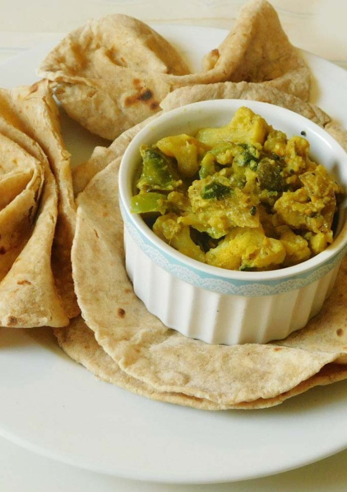 முள்ளங்கி மசாலா சப்பாத்தி செய்முறை முக்கிய புகைப்படம்