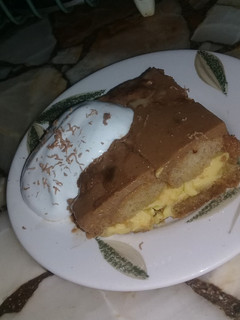 Una foto de Postre de vainillas con flan