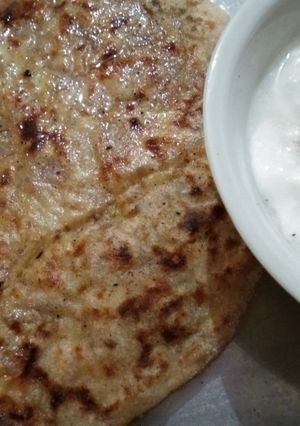 A picture of Aloo Parantha.