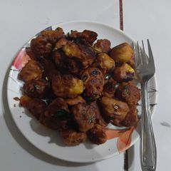 A picture of Cauliflower Pakoda.