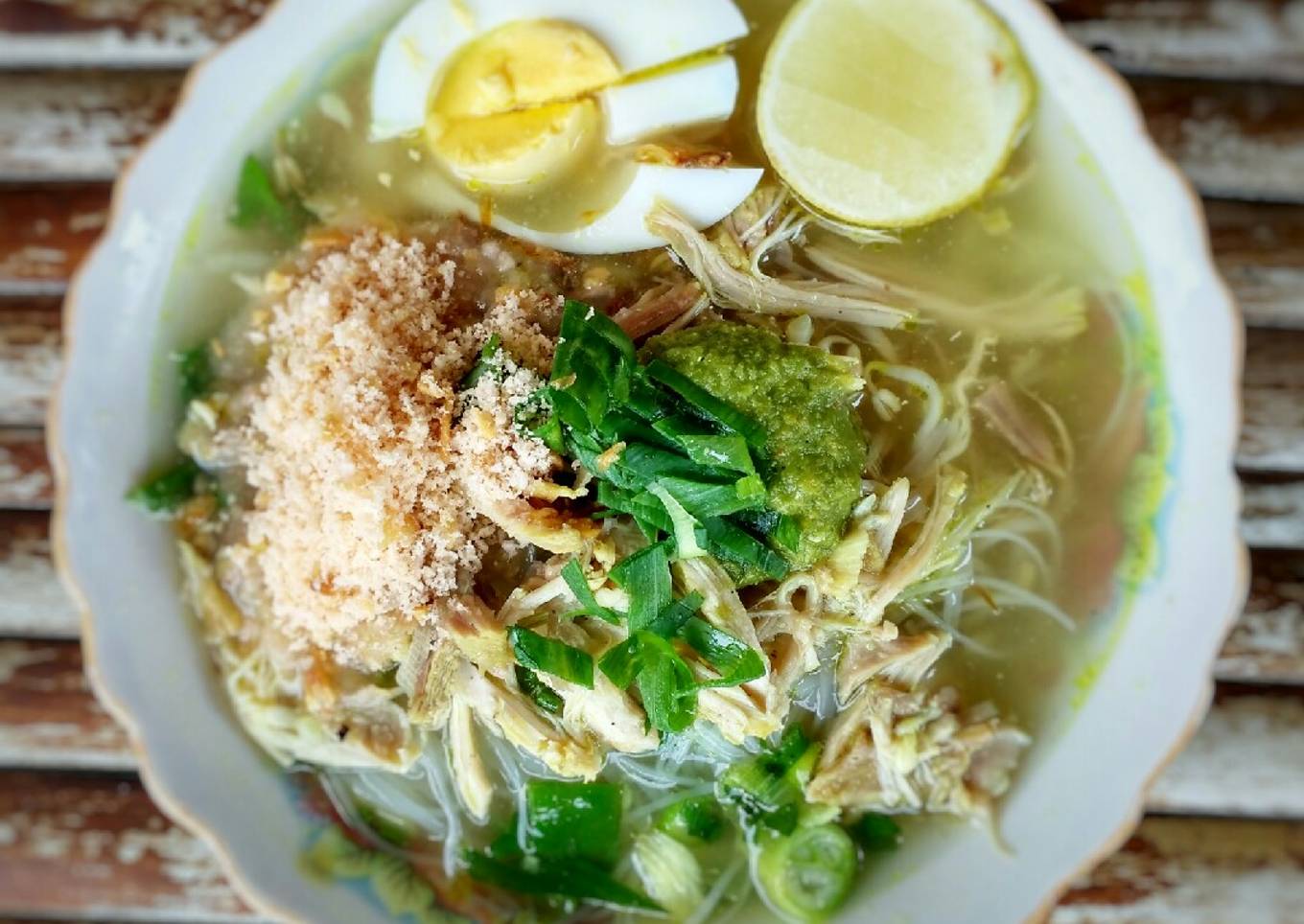 26. Soto Ayam Lamongan dengan Koya