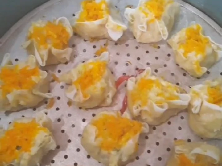 Cara Sederhana Menyiapkan Resep  Siomay ayam udang yang Lezat, Enak